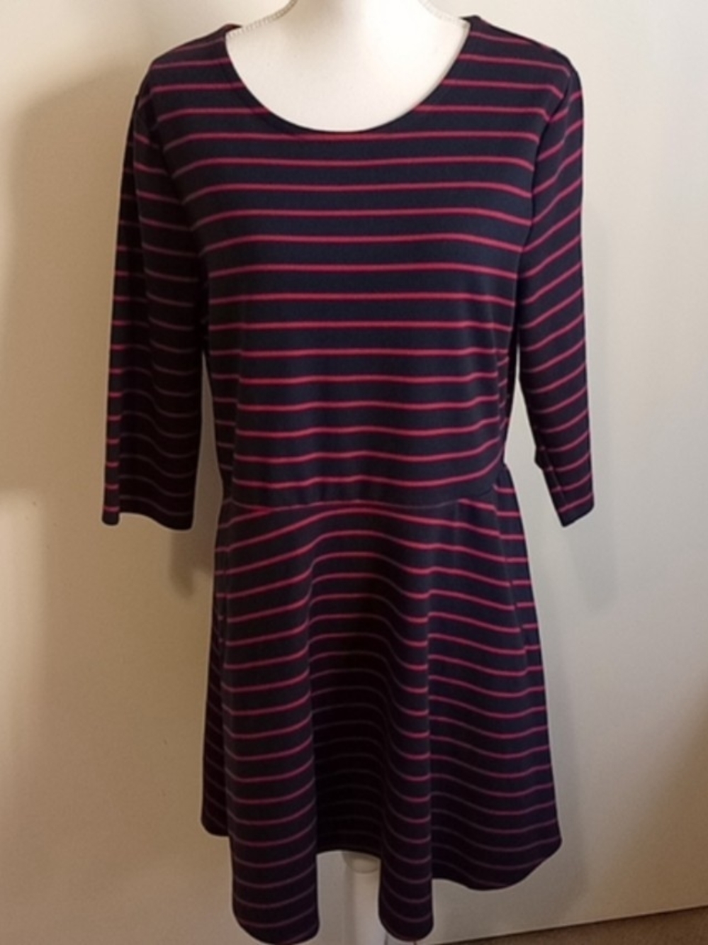 GAP Women's Navy and Pink Striped 3/4-Sleeve Fit & Flare Dress XL